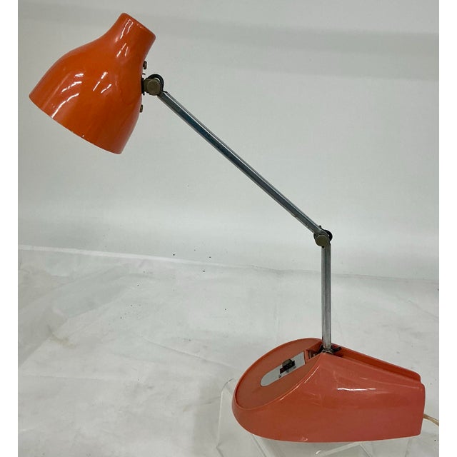 Mid-Century Modern Midcentury Hamilton Industries Orange Articulated Small Desk Lamp For Sale - Image 3 of 12