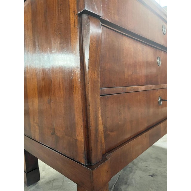 Italian Empire Walnut Commode, 19th Century For Sale - Image 11 of 15