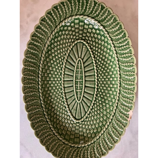 Bordallo Pinheiro Vintage Bordallo Pinheiro Green Basketweave Serving Dish For Sale - Image 4 of 7