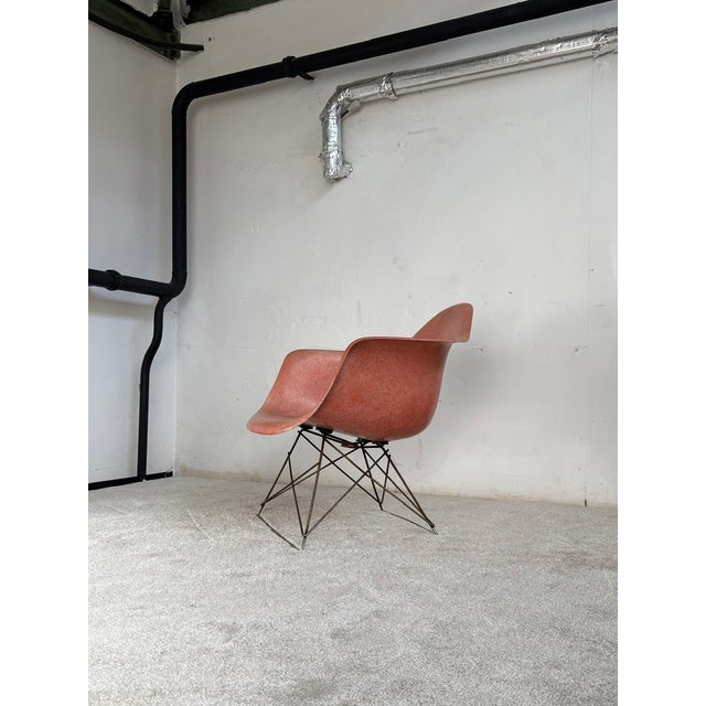 Herman Miller Vintage Salmon Fiberglass Armchair by Charles Eames for Herman Miller, 1962 For Sale - Image 4 of 18