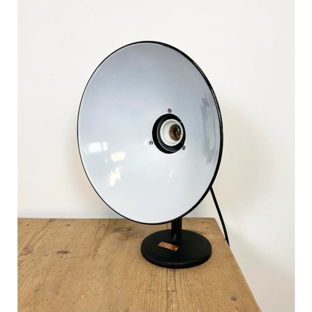 Mid-Century Modern Vintage Industrial Black Enamel Table Lamp, 1950s For Sale - Image 3 of 14