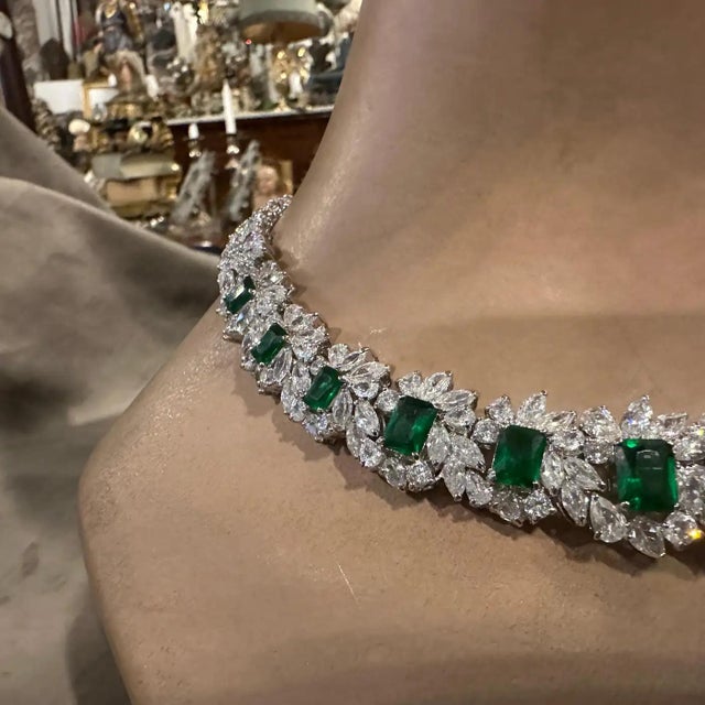 A High Quality 2000s Costume Jewelry Italian Necklace For Sale - Image 12 of 15