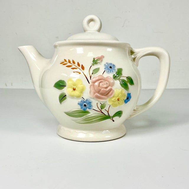 1940s Vintage Farmhouse Boho Chic Art Deco Porcelier Vitreous Large Tea Pot, 6 Cup. For Sale - Image 4 of 13