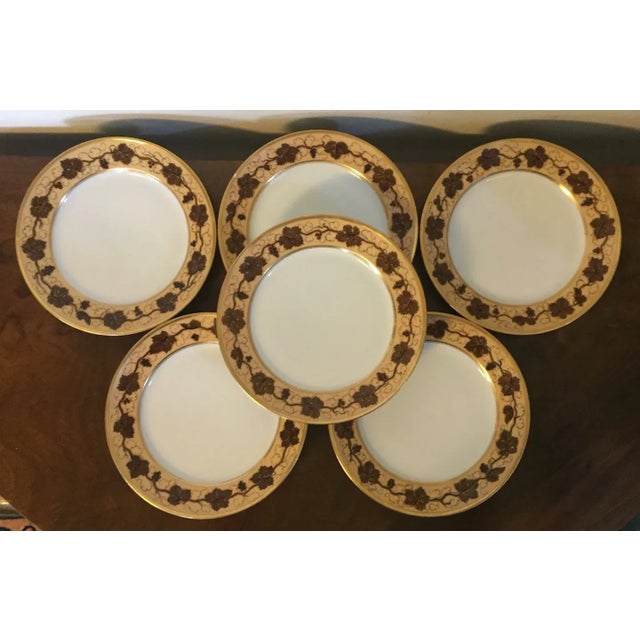 Brown 1825 Antique Paris Porcelain Plates in the Pochet-Deroche Vintage Pattern - Set of 6 For Sale - Image 8 of 13