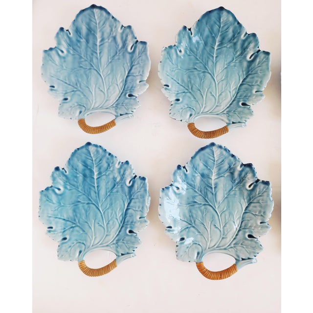 1970s Vintage Mid-Century Century Majolica Leaf Plates - Set of 7 For Sale - Image 5 of 12