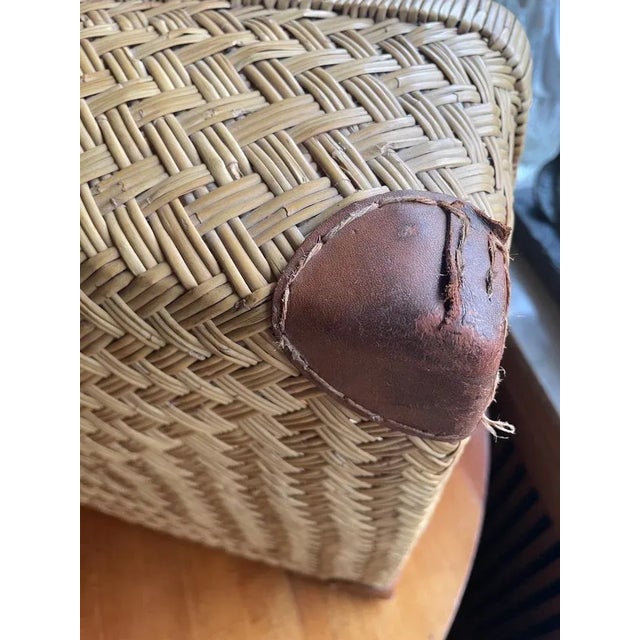 Brown Two-Part Storage Box in Rattan and Leather by Adrien Audoux & Frida Minet, 1930s For Sale - Image 8 of 13