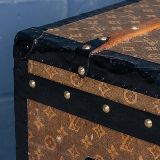 Antique Trunk in Woven Canvas from Louis Vuitton, 1900 For Sale - Image 3 of 18