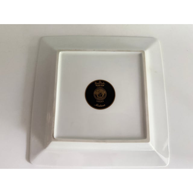 Rosenthal Square Medusa Bowl by Versace for Rosenthal, 1993 For Sale - Image 4 of 6