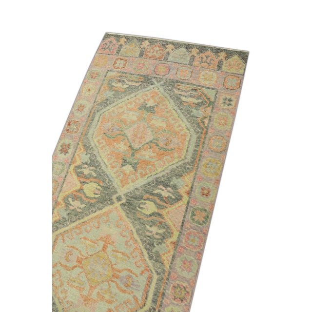 Early 21st Century Colorful Handwoven Turkish Oushak Rug 2'11" X 6'5" For Sale - Image 4 of 5