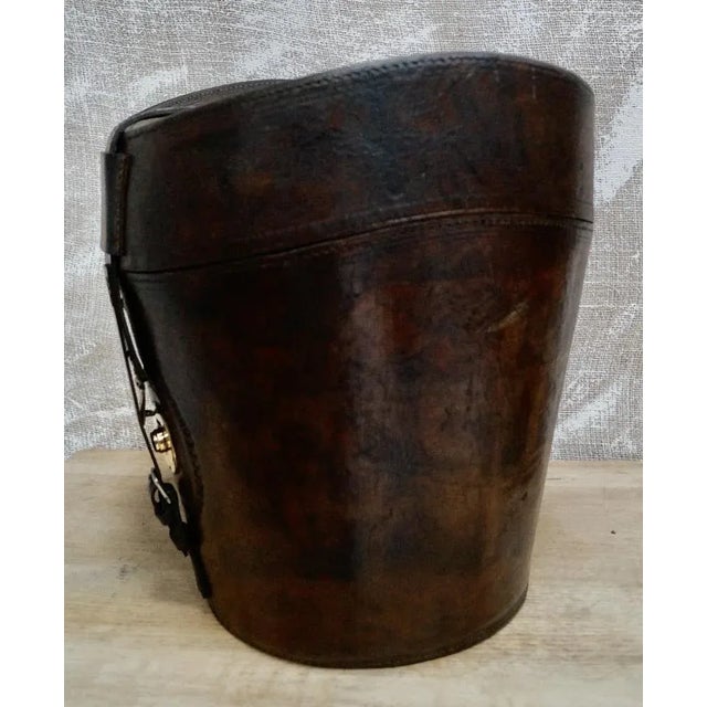 Victorian Gentlemans Triple Leather Hat Bucket from Scott & Co, 1890s For Sale - Image 3 of 11