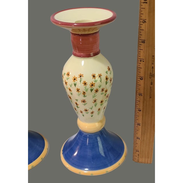 Late 20th Century Pair of Vintage Pfaltzgraff Pistoulet Hand Painted Floral Colorful Ceramic Pistoulet Candle Sticks For Sale - Image 5 of 7