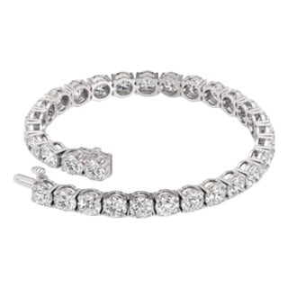 39 Round Diamond 25 Pointer Each , 10 Carat Tennis Bracelet in 18 K White Gold For Sale