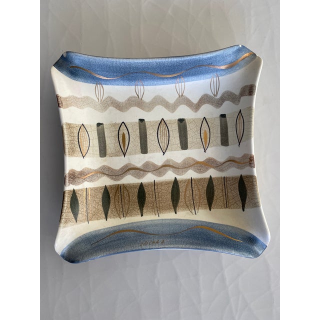 Fabulous mid-century modern tray by Sascha Brastoff. Beautiful blue, browns, greens and shiny gold. Perfect for display,...