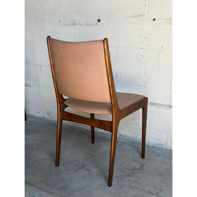 Johannes Andersen Rosewood Dining Chairs Set of 6 Leather Seating Denmark 1960s For Sale - Image 4 of 10