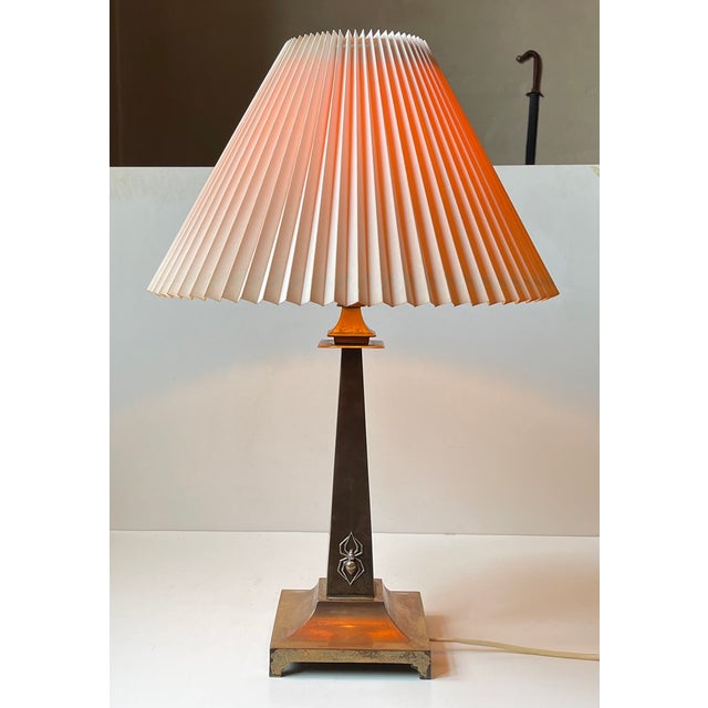 Art Deco Black Widow Table Lamp in Bronze, 1930s For Sale - Image 6 of 15