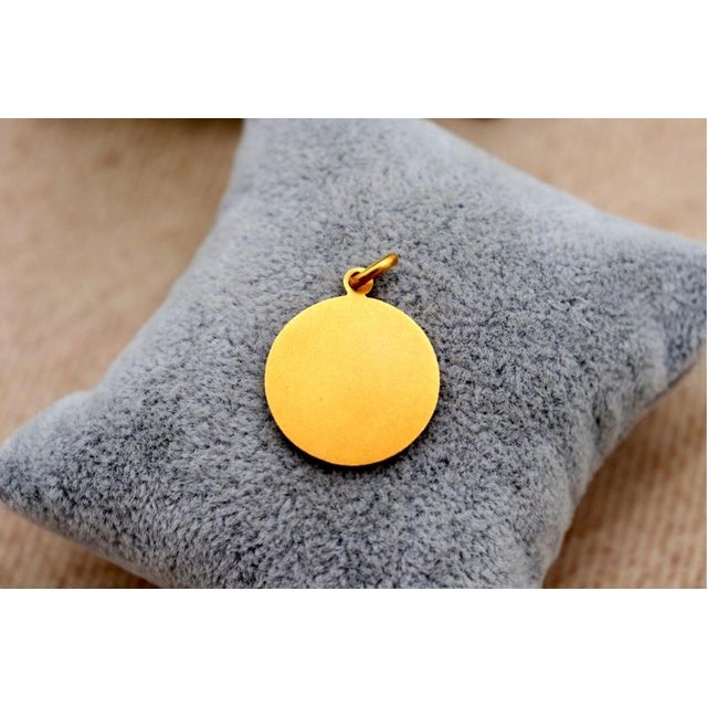 19.2k Gold Pendant For Sale - Image 3 of 5