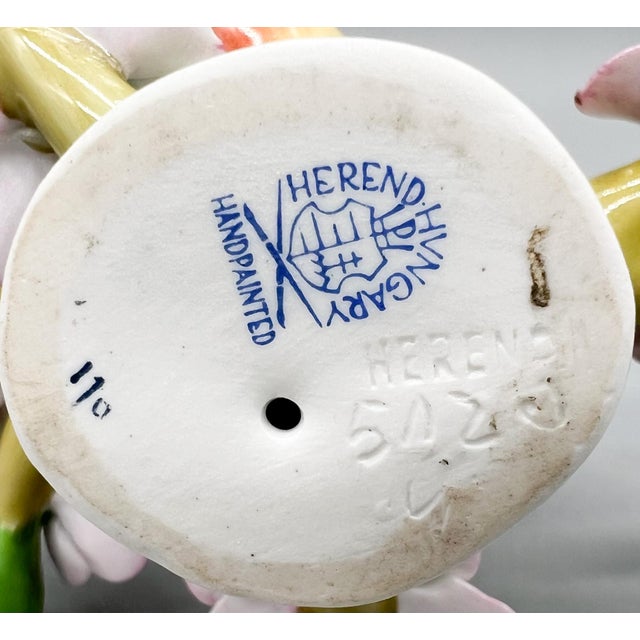 Vintage Herend Hungary Hand-Painted Songbird With Pink Blossoms – Porcelain Figurine - Cottagecore • Traditional • European Classic For Sale - Image 13 of 15