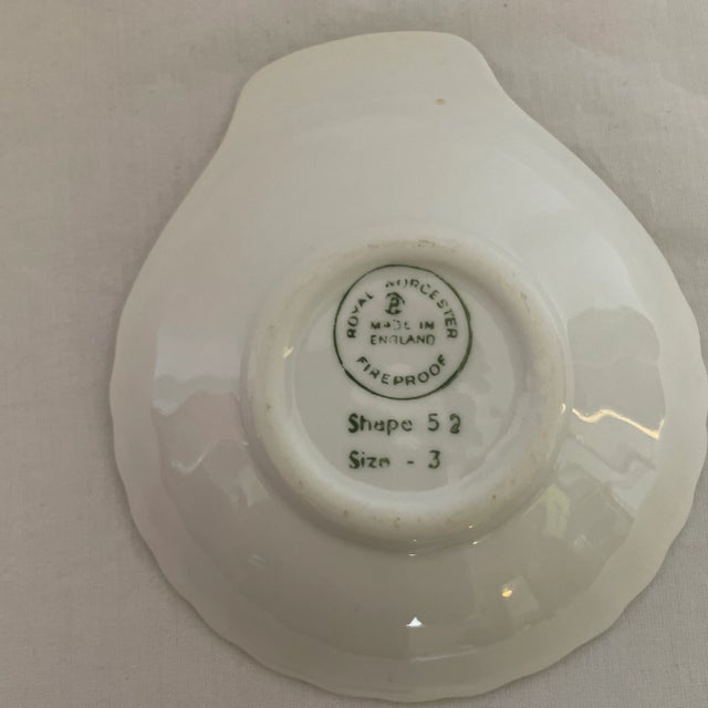 Royal Worcester Royal Worcester Gold China Lustre Ware Scallop Dish From the 1970s For Sale - Image 4 of 7