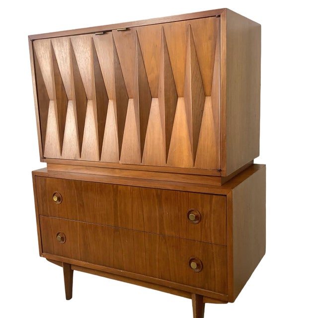 Brown American of Martinsville Harlequin Diamond Front Highboy Dresser For Sale - Image 8 of 17