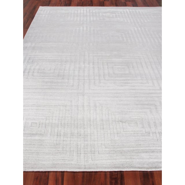 Transitional Exquisite Rugs Geometric Box Handmade Bamboo Silk & Cotton Gray/Ivory Rug-8'X10' For Sale - Image 3 of 7