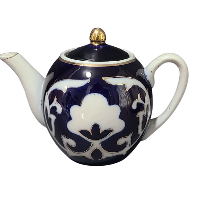 Vintage Pakhta Cobalt Blue & White Gilded Imperial Porcelain Russian Tea Pot For Sale - Image 11 of 11