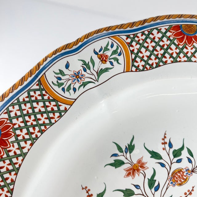 Ceramic Round Rouen Sainfoin Cake Plate from Gien, 1990 For Sale - Image 7 of 10