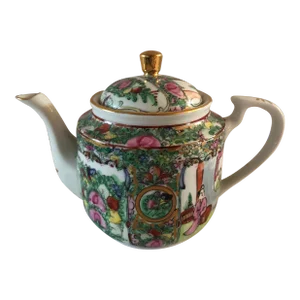 Circa 1960s ACF Rose Medallion Tea Pot, Hong Kong
