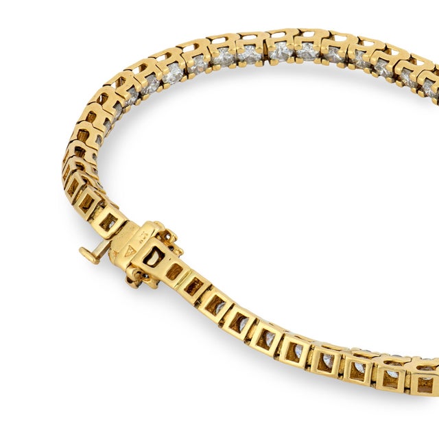 Vintage 4.10 Carat Diamond 14k Yellow Gold Tennis Bracelet For Sale In Los Angeles - Image 6 of 7