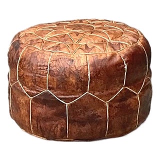 Vintage Star Tufted Leather Ottoman For Sale