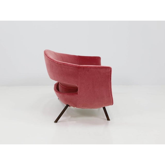 Small Minimalist 2-Seater Sofa by Nello Lenzi, Italy, 1954, in Very Good conditions. Designed 1950 to 1959 I have official...