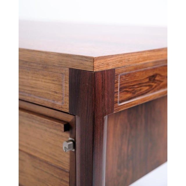 Diplomat Desk in Rosewood attributed to Finn Juhl for France & Søn, 1961 For Sale - Image 15 of 18