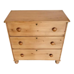 Antique Pine 3 Drawer Chest of Drawers With Brown Wooden Knobs From Devon, England - Circa 1880