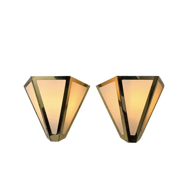 Pyramid Brass and Acrylic Geometric Wall Lights from Kullmann, 1970s, Set of 2 For Sale - Image 4 of 11