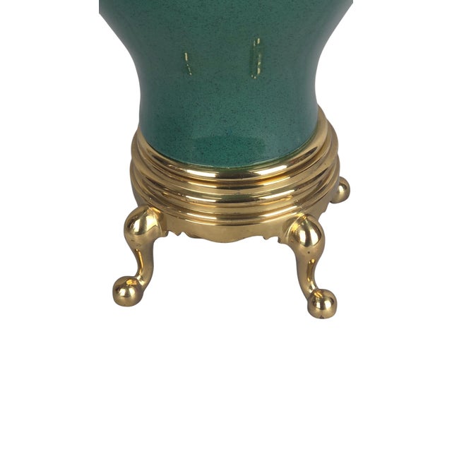 1980s Style Hollywood Regency Emerald Green Ceramic Table Lamp on Brass Ball-and-Claw Base For Sale - Image 11 of 18
