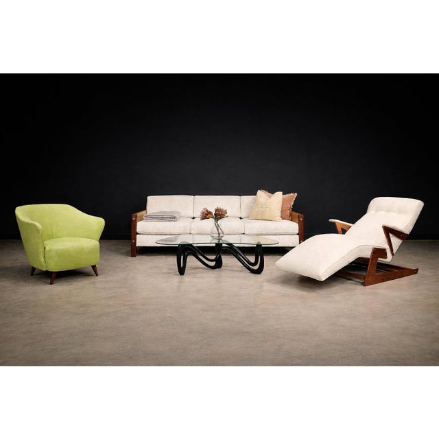 Sculptural Chaise Lounge in Solid Hardwood & Bouclé, Brazilian Modern, 1950s For Sale - Image 10 of 17