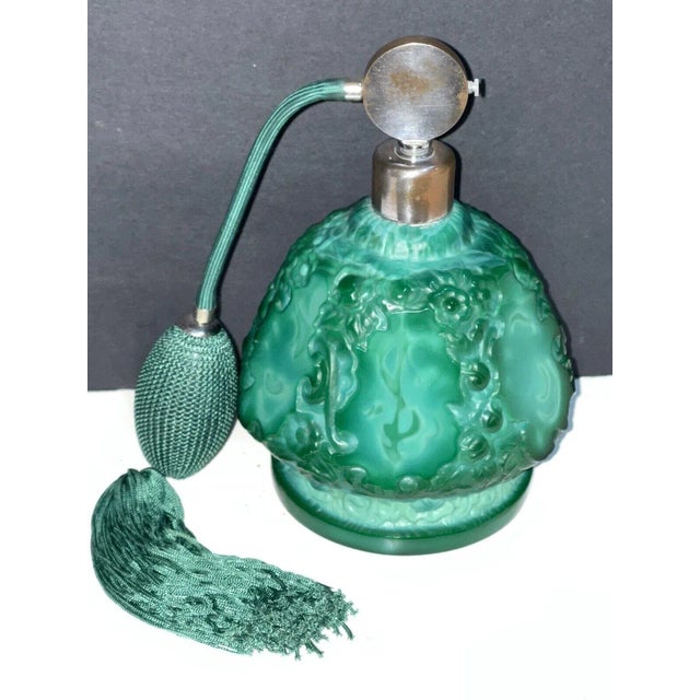 1930s Art Deco Malachite Glass Czechoslovakian Perfume Bottle For Sale - Image 12 of 12