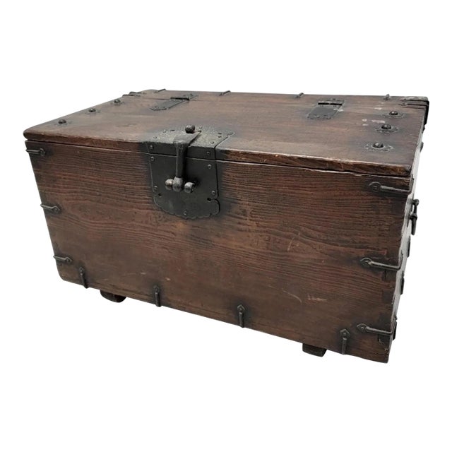 Antique Korean Tansu Bandaji Storage Chest For Sale
