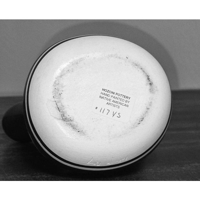 Hozoni Pottery 1987 Hand‑Painted Native American Wedding Vase — Etched Night Sky & Cosmic Motif For Sale - Image 9 of 10