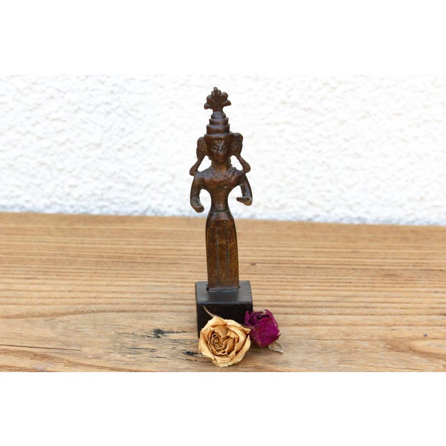 This pocket-sized treasure beautifully demonstrates the primitive, geometric minimalism of regional folk art. The...