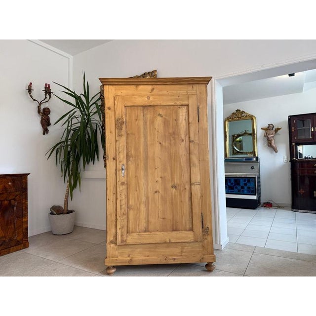 Restored antique farmhouse cupboard, natural wood, from the Biedermeier period. Dimensions: Height x Width x Depth 182 x...