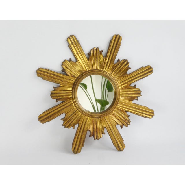 Mid-Century Gilt Sunburst Mirror, in Very Good conditions. Designed 1960 to 1969