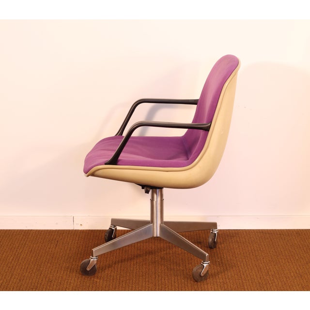 1970s Steelcase Rolling Chairs Set of Six Chairish