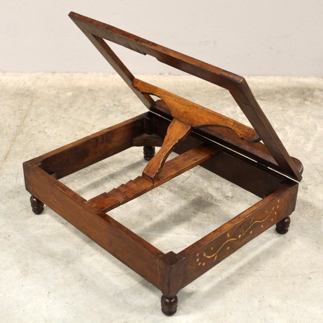 19th Century Italian Table Lectern in Walnut For Sale - Image 6 of 13