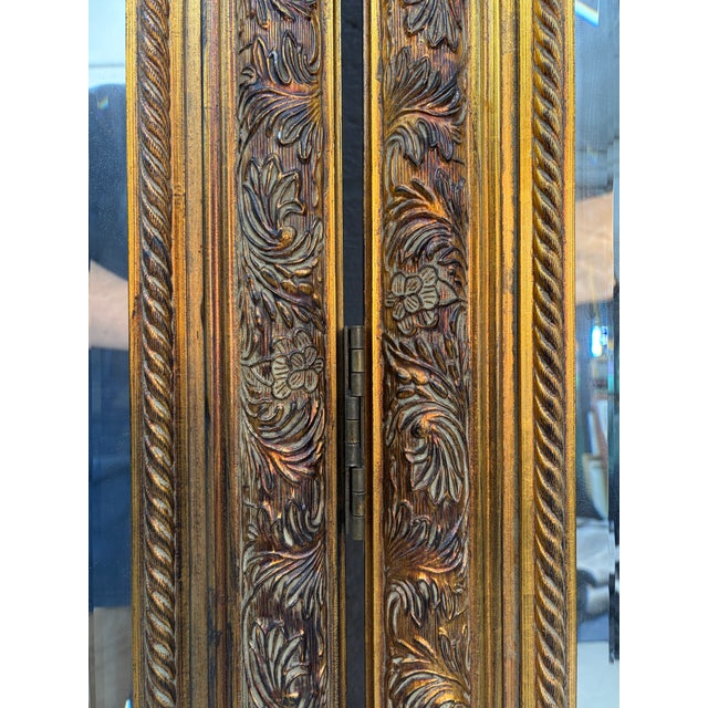 French-Style Mirrored Three-Panel Gilded Folding Screen For Sale In New York - Image 6 of 7