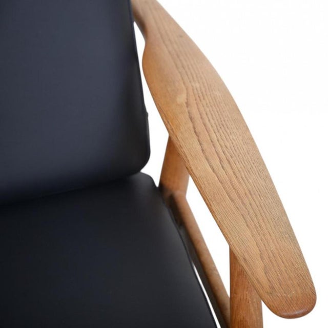 GE240 Cigar Chair in Oak by Hans J. Wegner, 1980s For Sale - Image 6 of 18