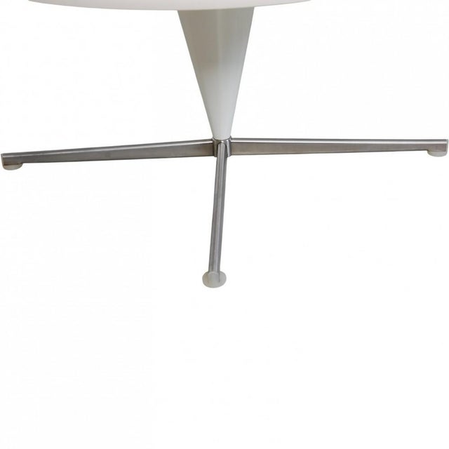White Cone Coffee Table by Verner Panton, 2010s For Sale - Image 4 of 12