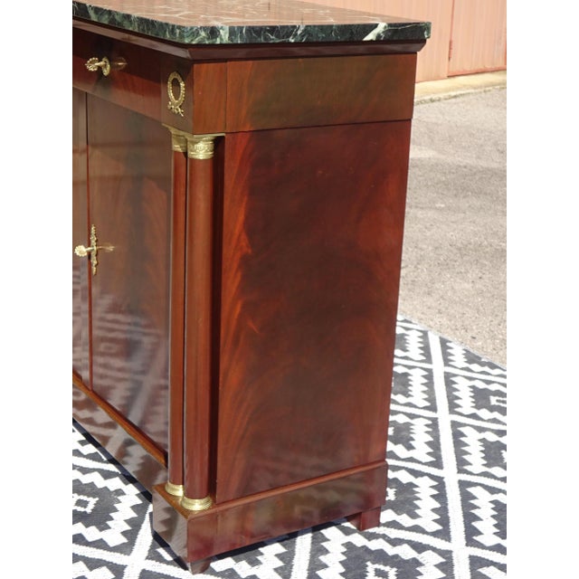 Empire Style Flamed Mahogany Sideboard with Sea-Green Marble Top For Sale - Image 18 of 18