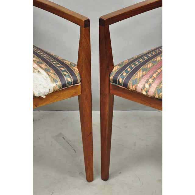Vintage Mid Century Modern Walnut Dining Room Chairs by Dillingham - Set of 6 For Sale - Image 9 of 18