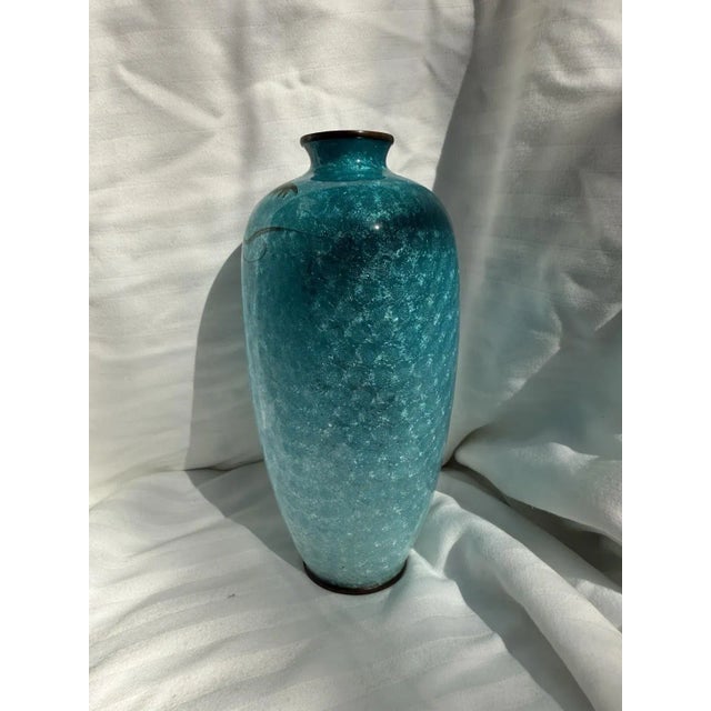 Japanese Cloisonne Enamel Vase Wisteria Ice Blue Ground 7 in Antique Meiji Era For Sale - Image 11 of 14