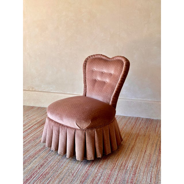 Mid 20th Century Vintage Sweetheart Pink Velvet Boudoir Vanity Chair For Sale - Image 5 of 6